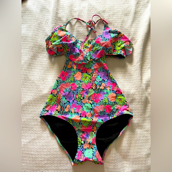 Bright Suit - Picture 1 of 1